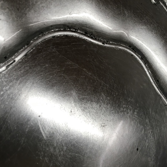 Set of 4 silver plastic chargers - Picture 9 of 9